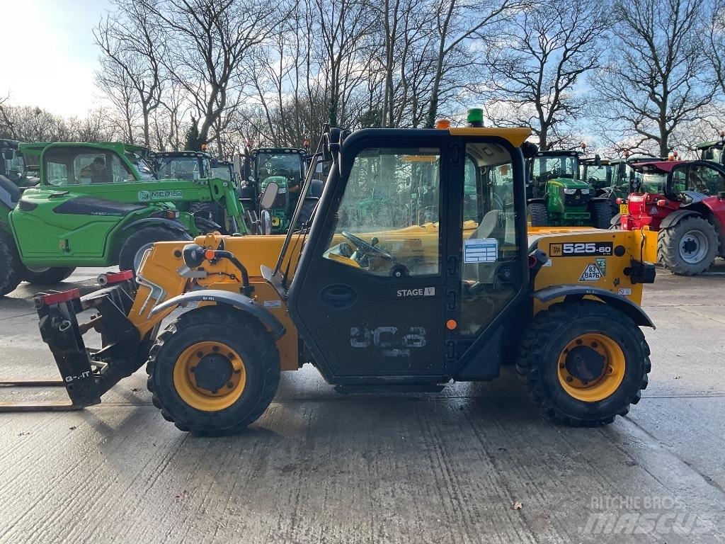 JCB 525-60 Teleskopiskie manipulatori