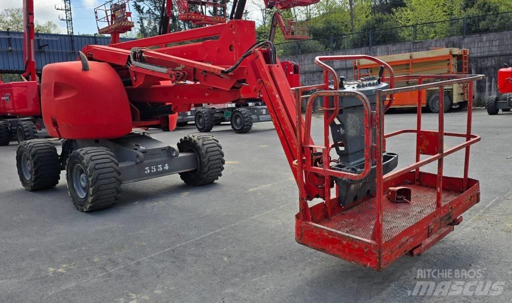 JLG 450 AJ II Strēles pacēlāji
