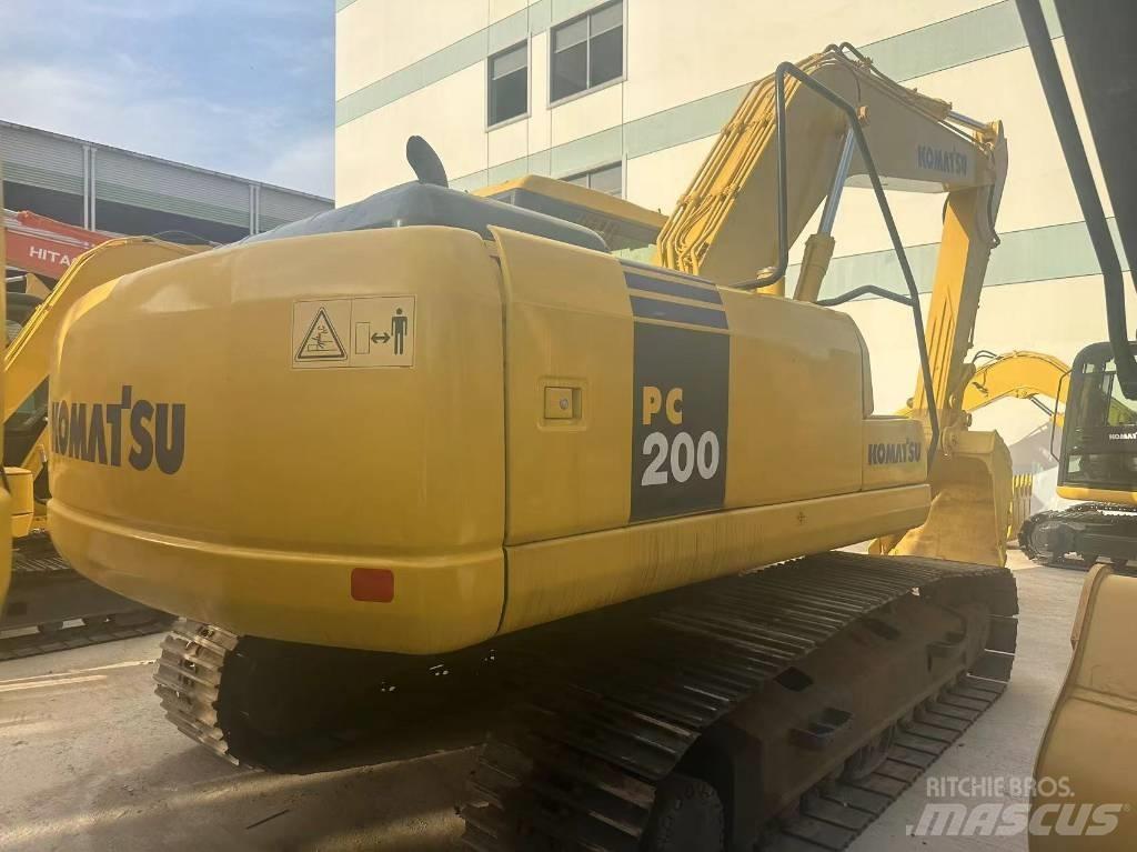 Komatsu PC 200 LC-7 Kāpurķēžu ekskavatori