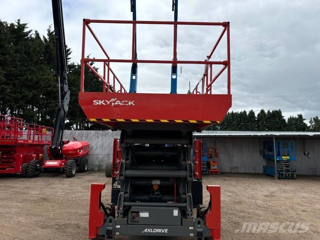 SkyJack SJ 9664 RT Šķerveida pacēlāji