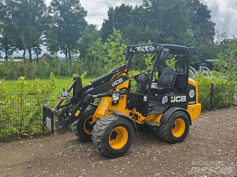 JCB 403 Mini iekrāvēji