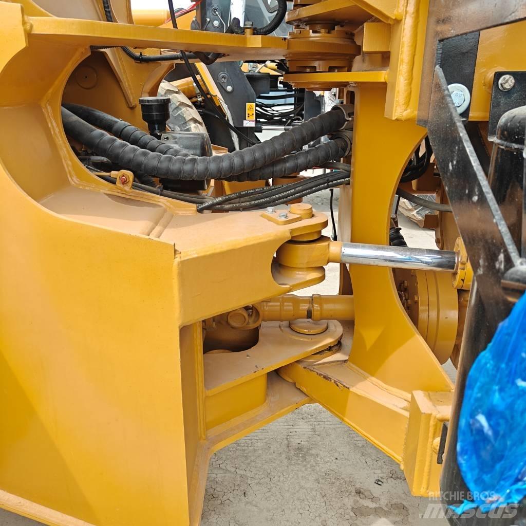 CAT 966 H Iekrāvēji uz riteņiem
