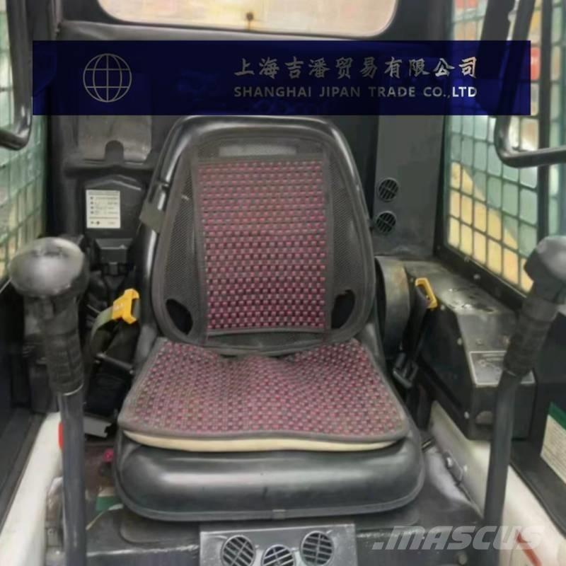 Bobcat S 130 Lietoti riteņu kompaktiekrāvēji