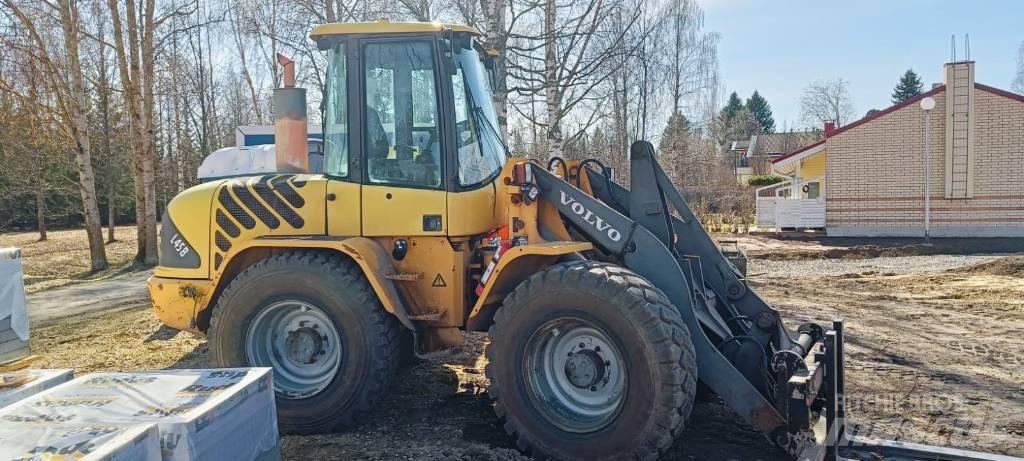 Volvo L 45 B Iekrāvēji uz riteņiem