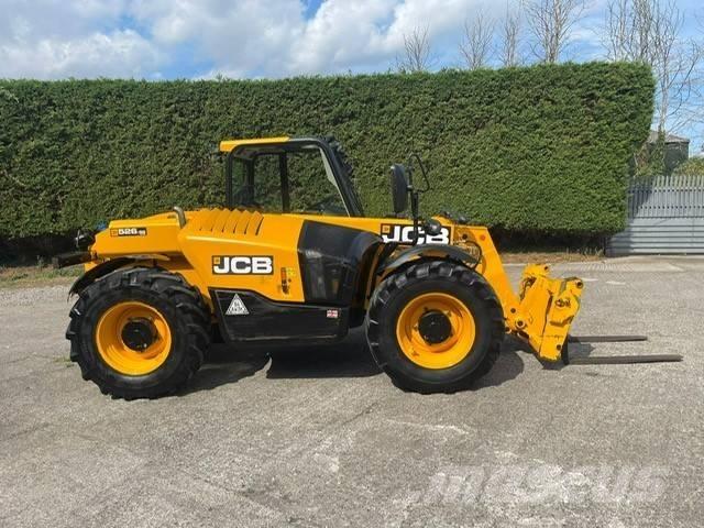 JCB 526-56 Agri Plus Lauksaimniecības pacēlāji
