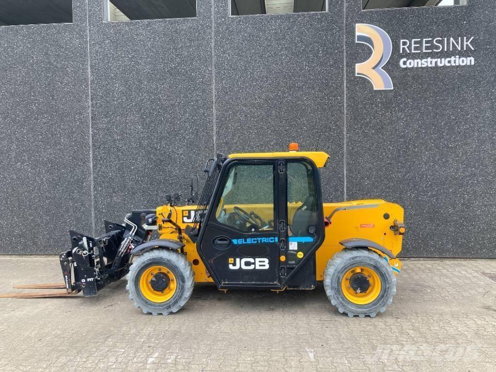 JCB 525-60 E Teleskopiskie manipulatori