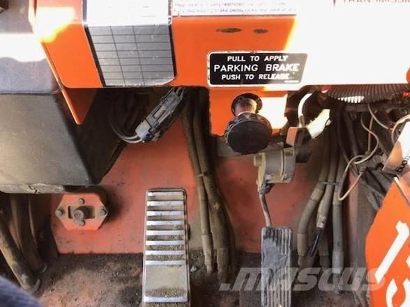 Lull 1044C-54 II Teleskopiskie manipulatori