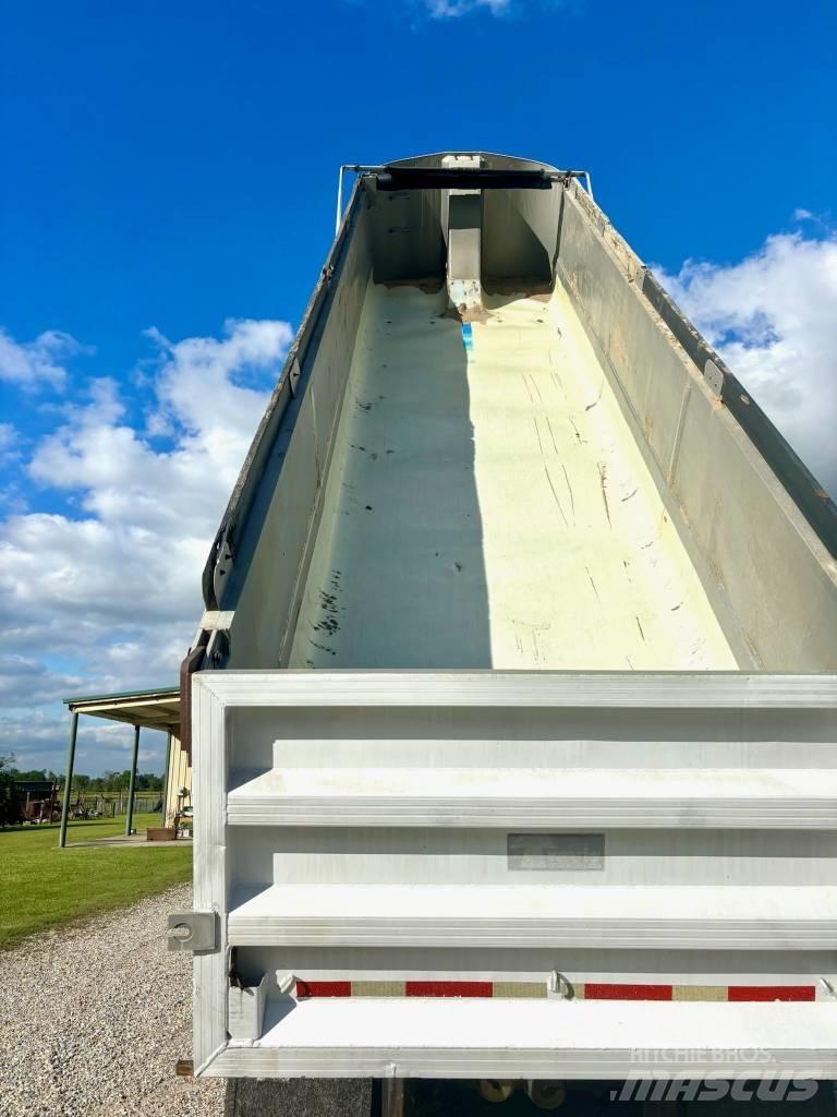 Travis 30ft End Dump Pašizgāzējs