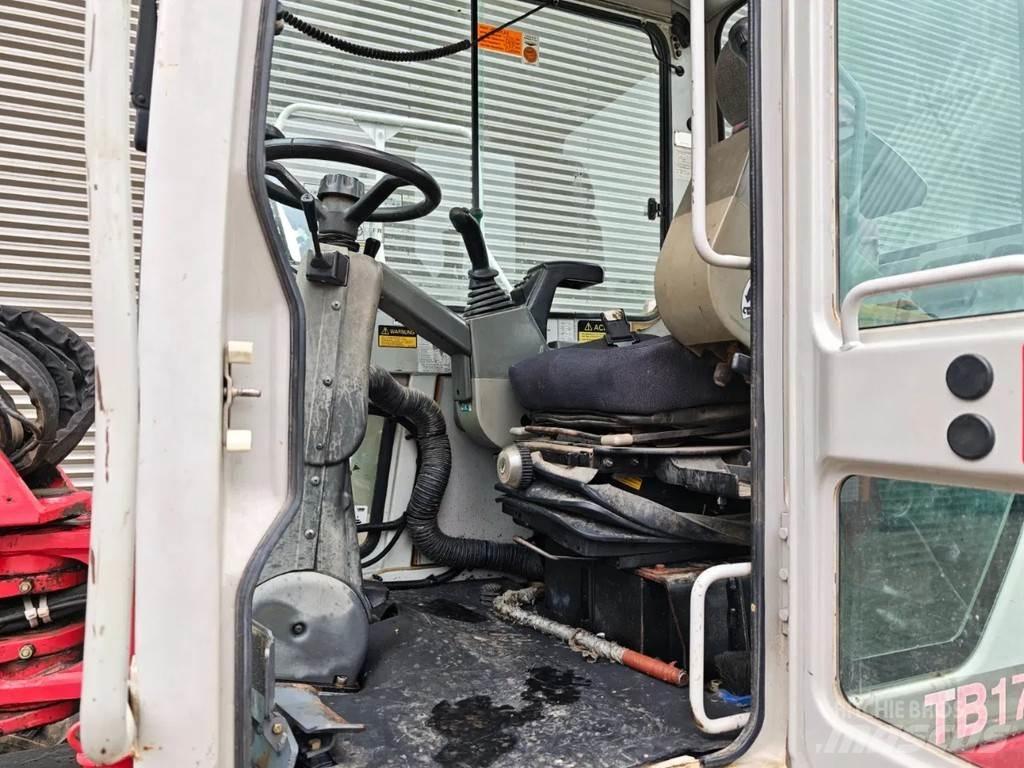 Takeuchi TB175W Vidēja lieluma ekskavatori 7 t - 12 t