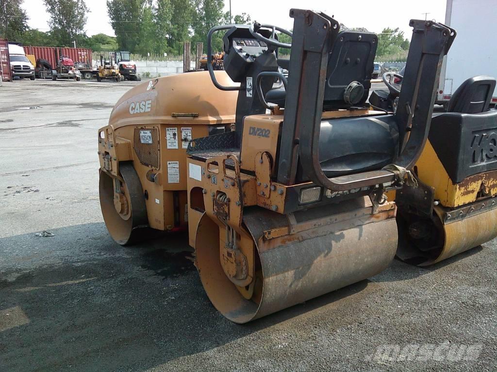 CASE DV 202 Divvalču grunts veltņi