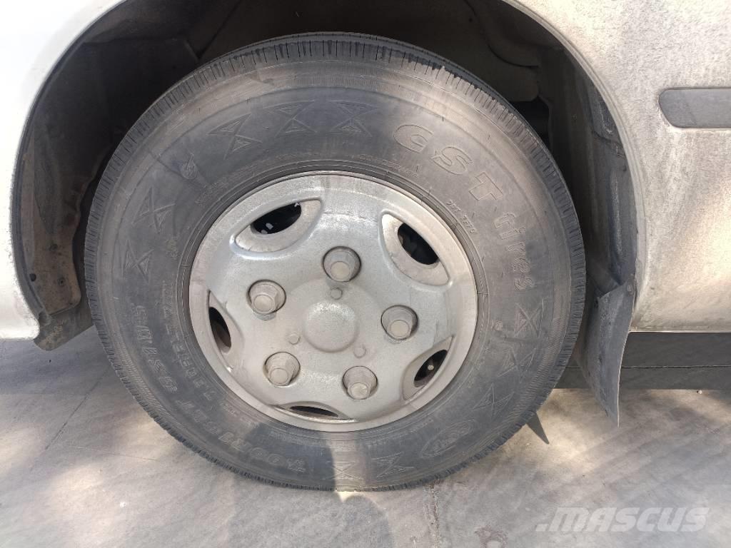 Toyota Coaster Bus Mikroautobusi