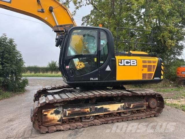 JCB JS 220 LC Kāpurķēžu ekskavatori