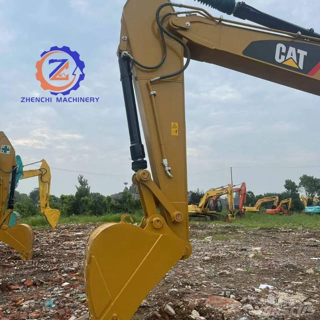 CAT 320 D2 Kāpurķēžu ekskavatori