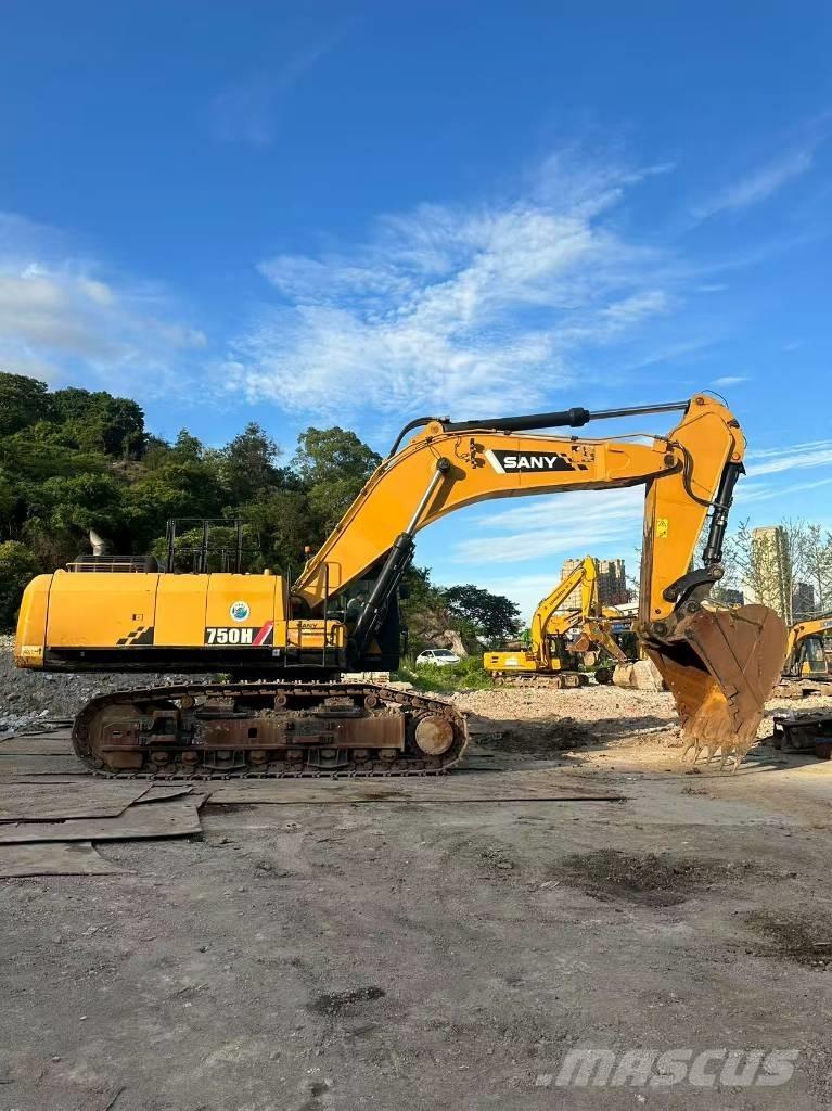 Sany 750 Kāpurķēžu ekskavatori