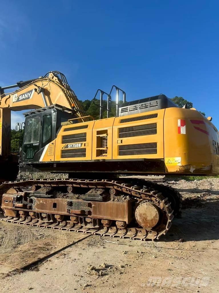 Sany 750 Kāpurķēžu ekskavatori