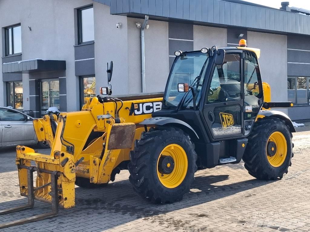 JCB 533-105 Teleskopiskie manipulatori