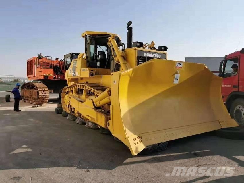 Komatsu d375a Kāpurķēžu buldozeri