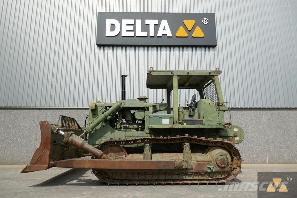 CAT D7F Ex-army Kāpurķēžu buldozeri