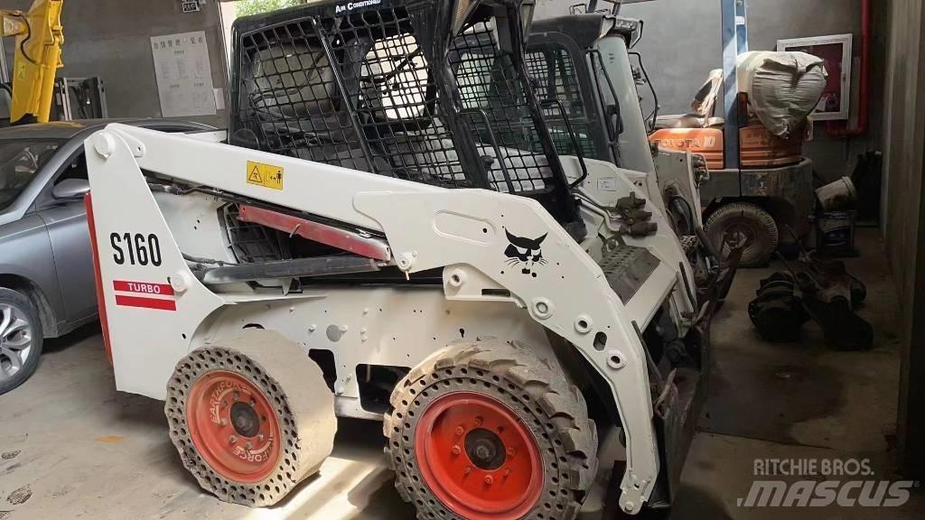 Bobcat S 160 Lietoti riteņu kompaktiekrāvēji