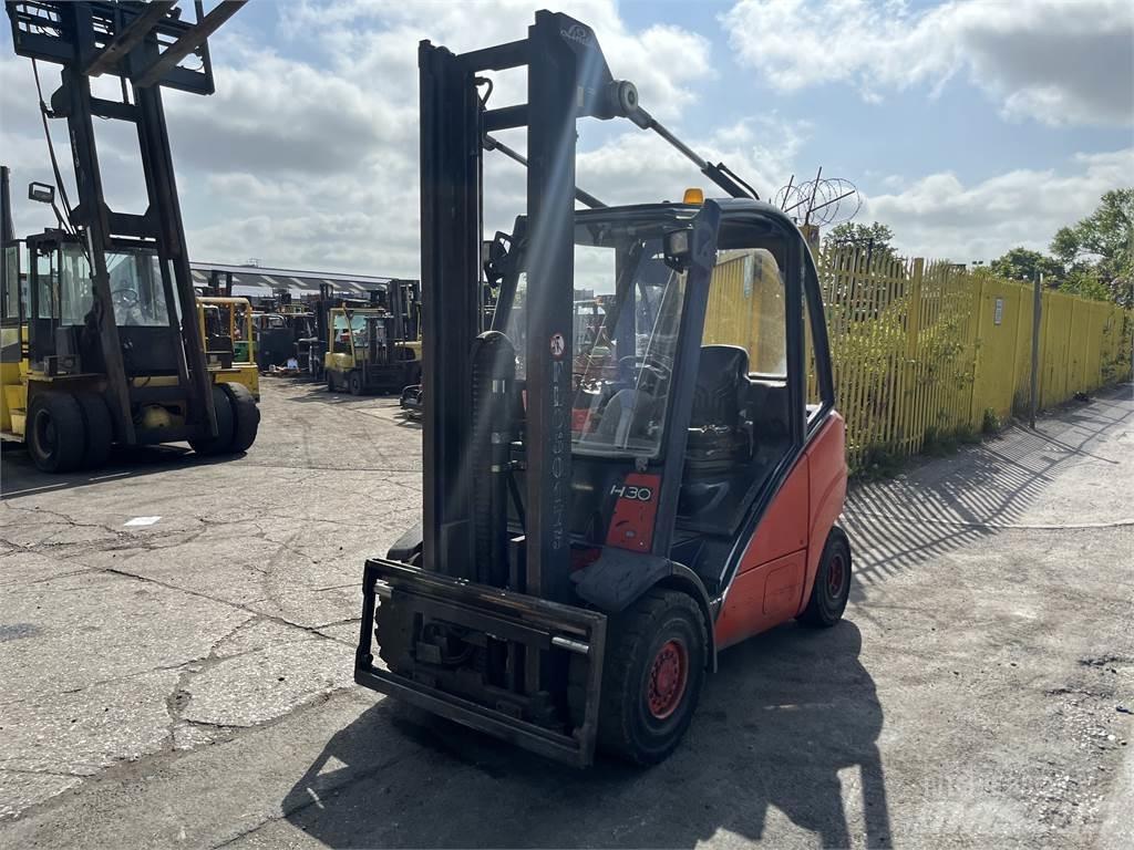 Linde H30D Tehnika ar dīzeļa dzinēju