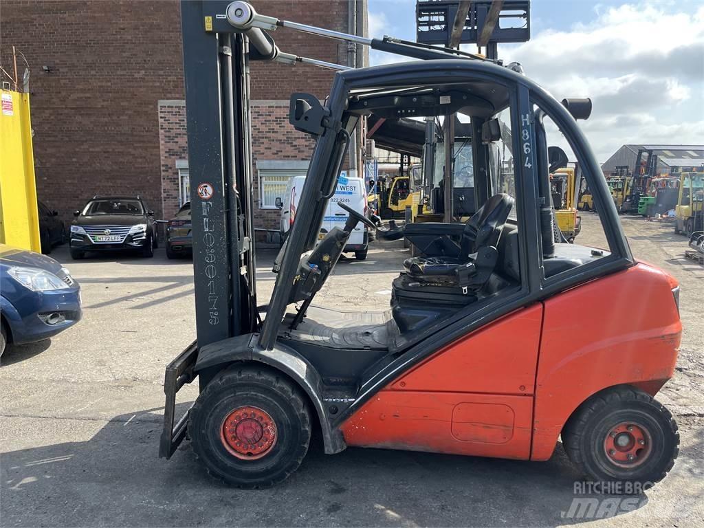 Linde H30D Tehnika ar dīzeļa dzinēju
