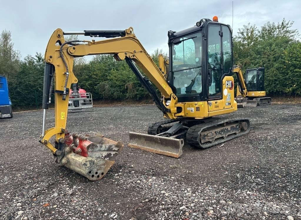 CAT 302.7 CR Mini ekskavatori < 7 t