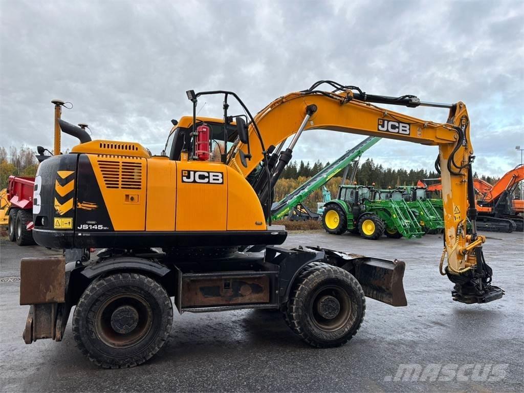 JCB JS145W T4i Ekskavatori uz riteņiem