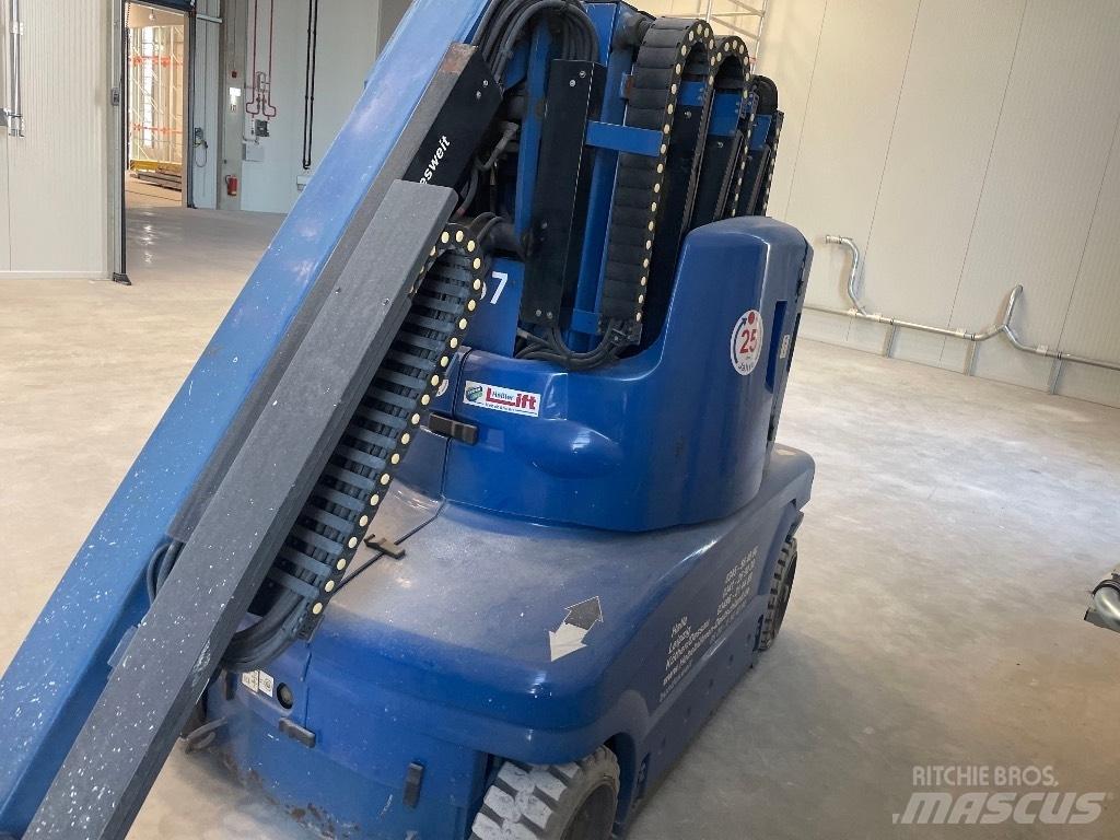 JLG Toucan 1210 Strēles pacēlāji