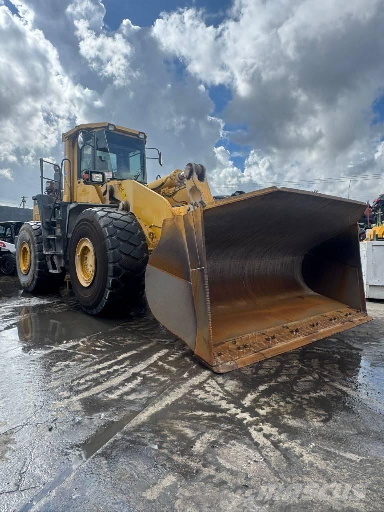 Komatsu WA 500-3 Iekrāvēji uz riteņiem