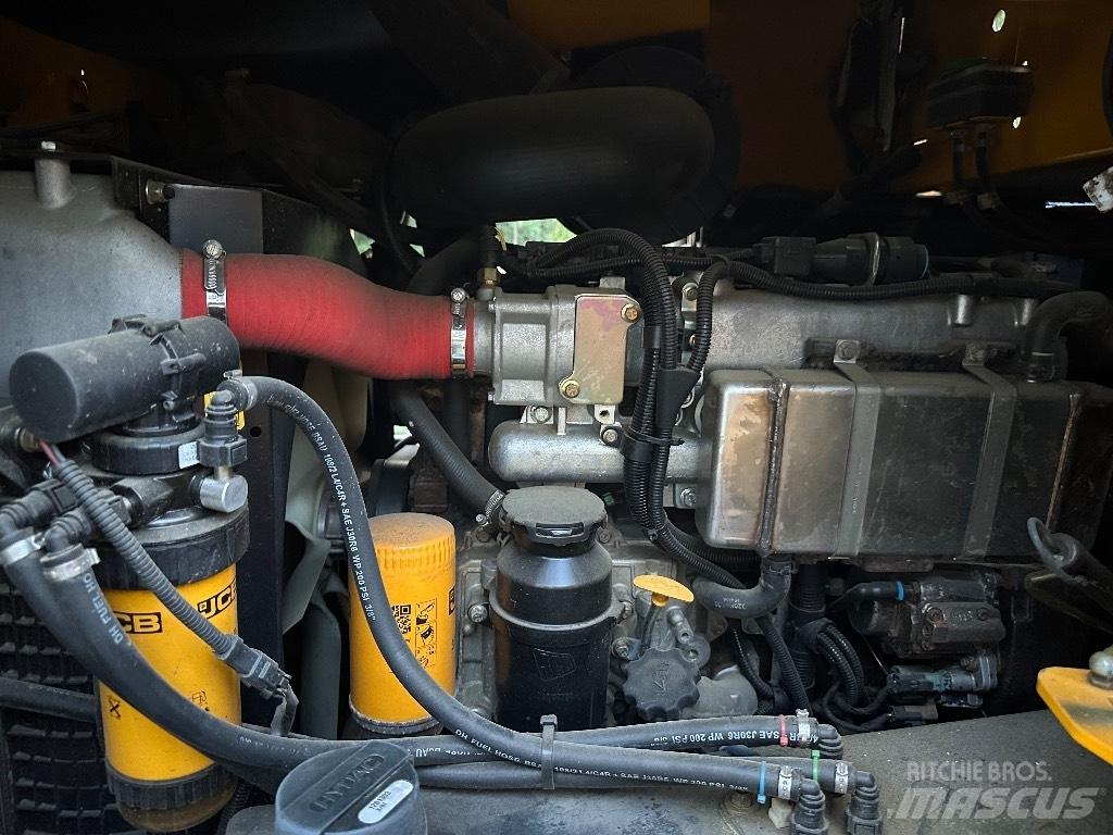 JCB 9TFT Mini pašizgāzēji