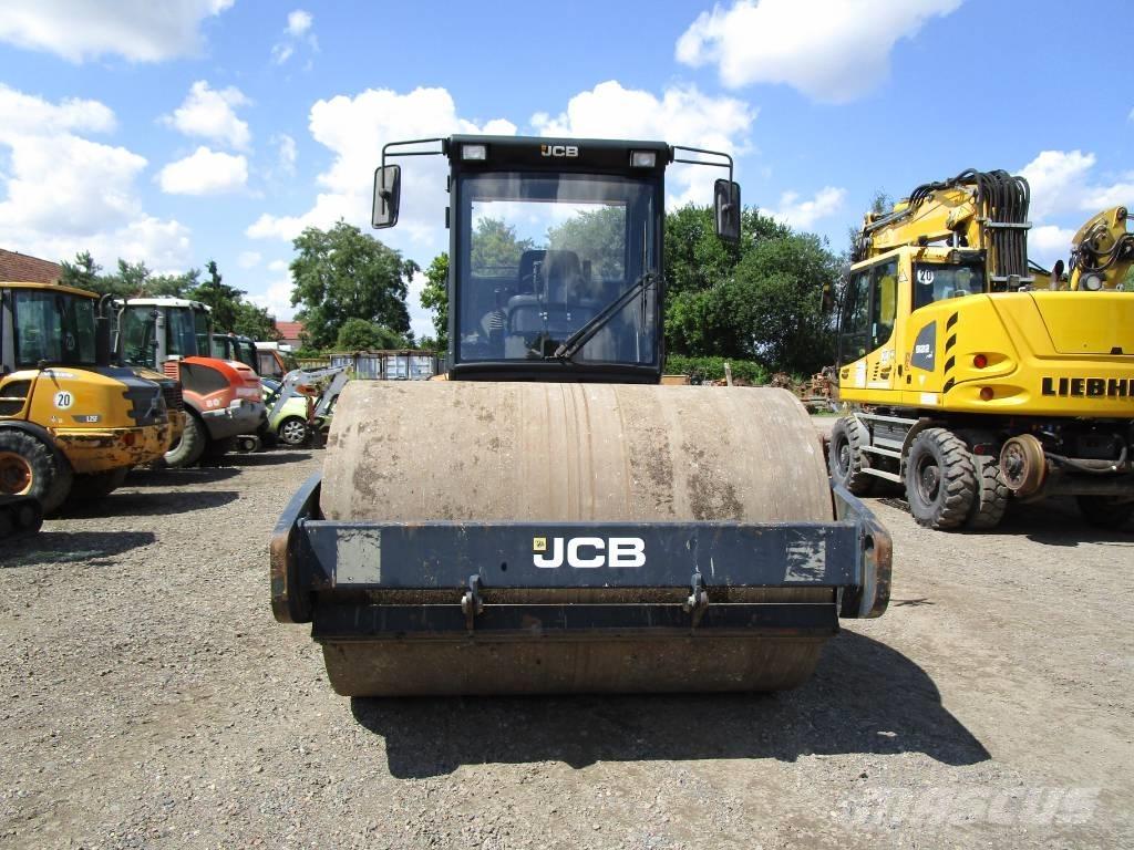 JCB VM 132  VM 137 Augsnes blīvētāji