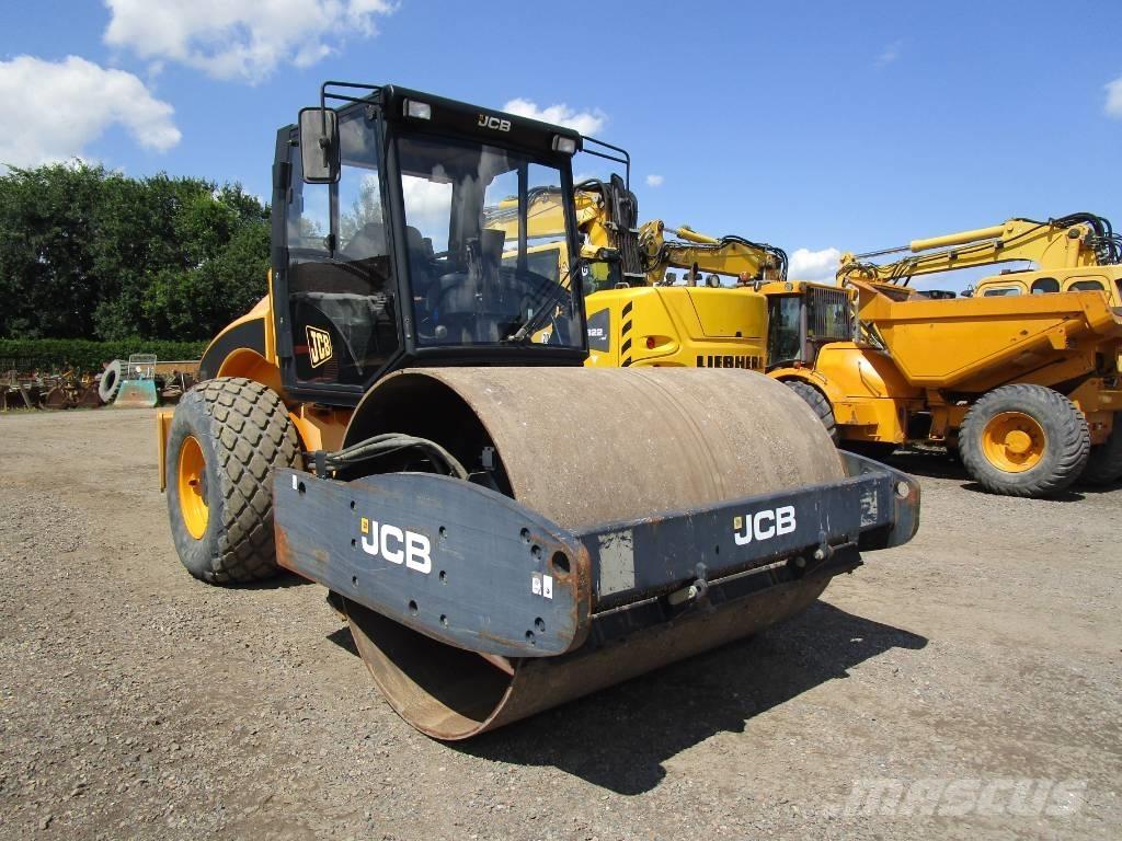 JCB VM 132  VM 137 Augsnes blīvētāji