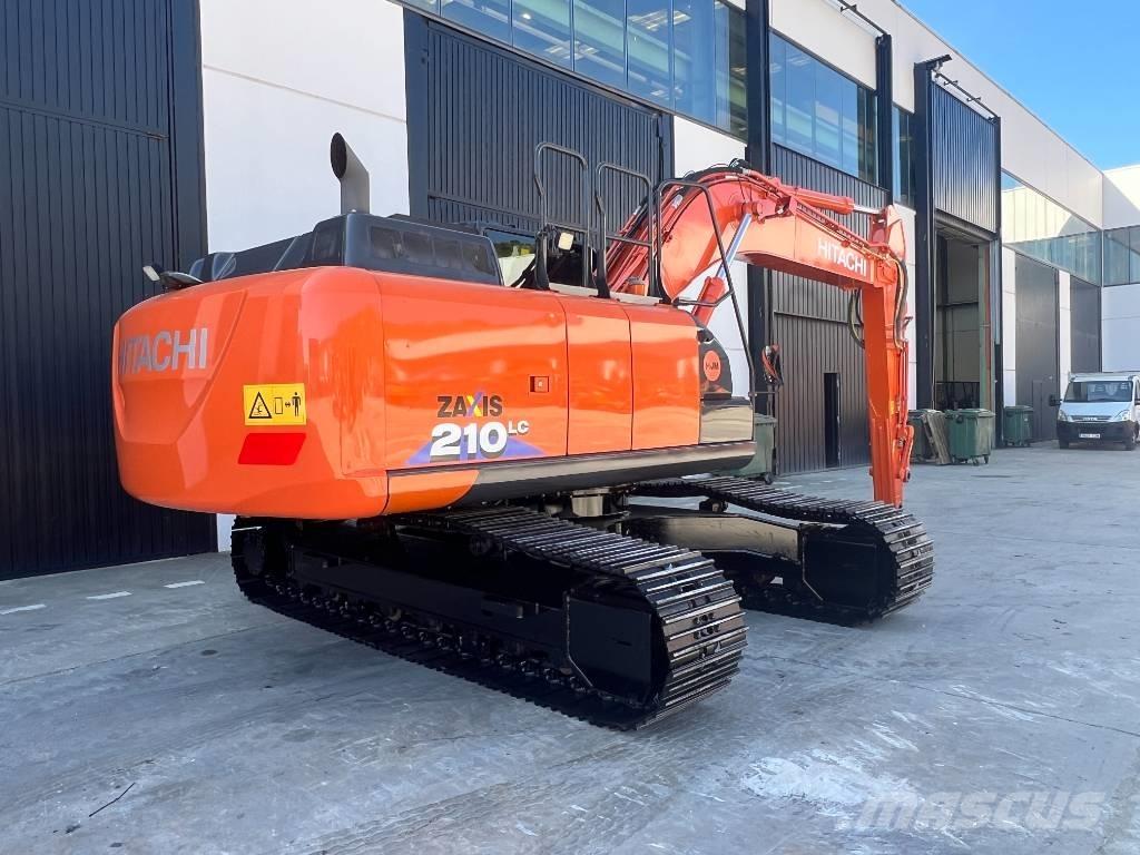 Hitachi ZX 210 LC-6 Kāpurķēžu ekskavatori