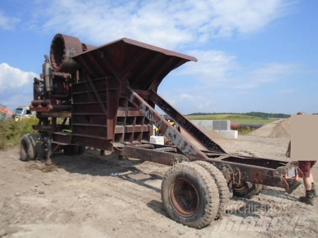  CUSTOM BUILT 70 T/H Drupinātāji