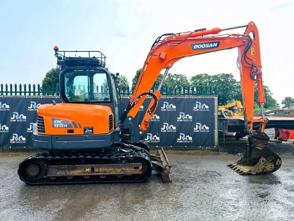 Doosan DX 85 R-3 Vidēja lieluma ekskavatori 7 t - 12 t