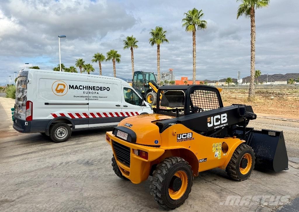 JCB 520-40 Teleskopiskie manipulatori