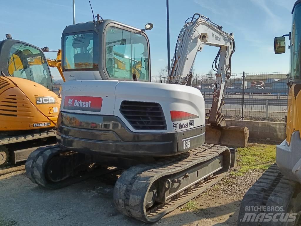 Bobcat E 80 EA Vidēja lieluma ekskavatori 7 t - 12 t