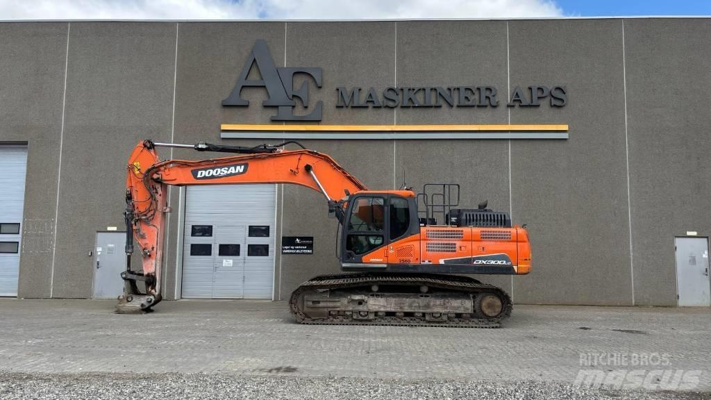 Doosan DX 300 LC-5 Kāpurķēžu ekskavatori
