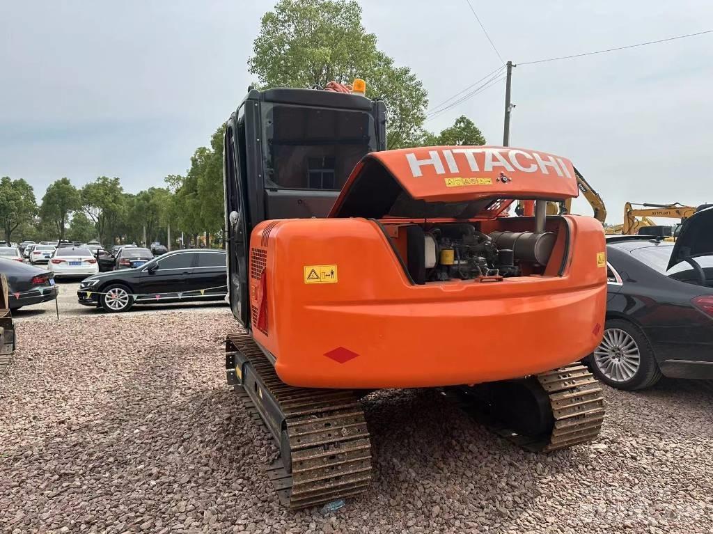 Hitachi ZX 70-5A Kāpurķēžu ekskavatori