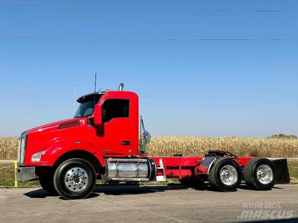 Kenworth T 880 Vilcēji