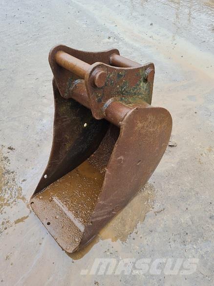  18 BUCKET, 50mm PINS Kausi