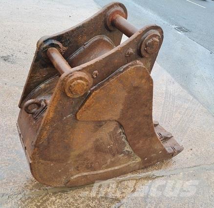  18 BUCKET, 60mm PINS Kausi