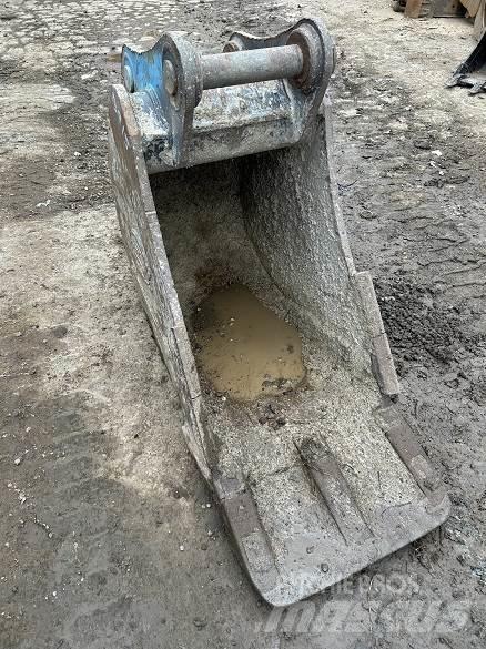  2' BUCKET, 65mm PINS Kausi