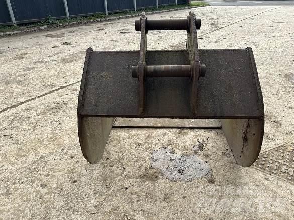  4' BUCKET, 80mm PINS Kausi