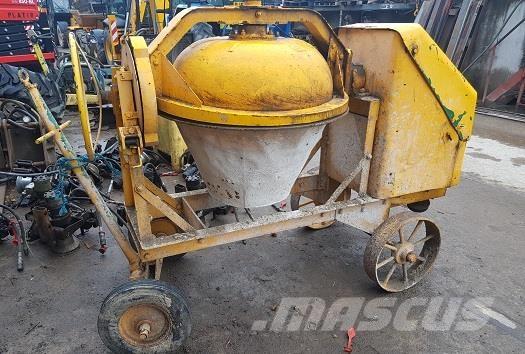  CEMENT MIXER Būvniecība- Citi
