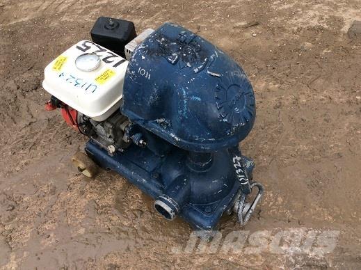 Honda 2 WATER PUMP Ūdens sūkņi