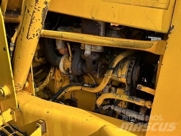 JCB 3CX Ekskavatori-iekrāvēji