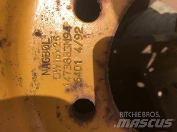  MASSEY REAR WHEEL Riepas, riteņi un diski