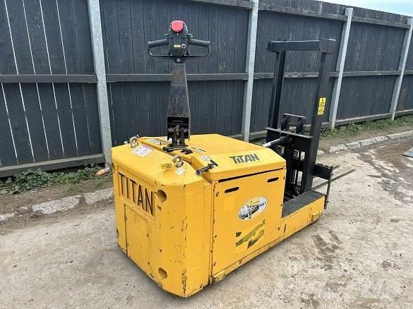 Titan TG1000 Būvniecība- Citi