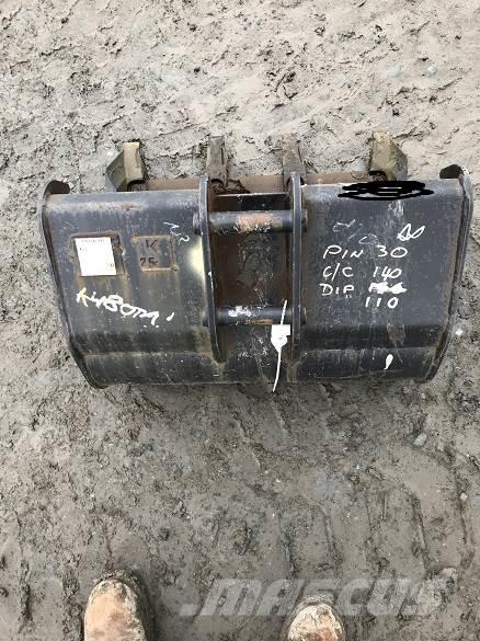  WHITES ZX26 24 Kausi